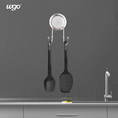 No Residue Restickable Suction Cup Robe Hook สีดำสำหรับห้องนั่งเล่นห้องครัวห้องน้ำ
