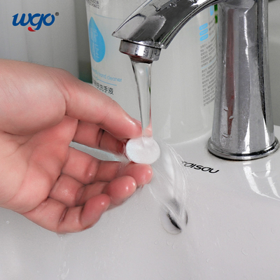 92mm X 55mm Repositionable Sticky Dots Suction Gel เทปกาวแบบใช้ซ้ำได้ 2 ด้าน