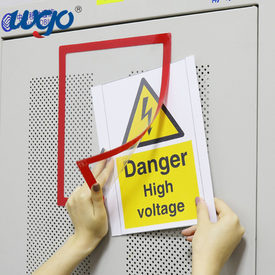 ODM A4 ผู้ถือป้าย ISO 9001 ผู้ถือป้ายกลางแจ้งที่ผ่านการรับรอง Wall Mount